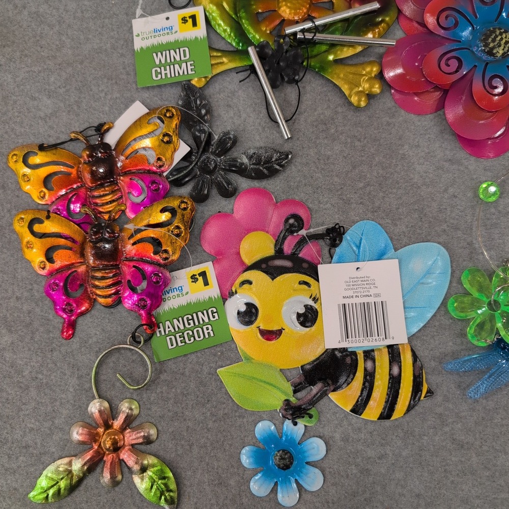 Lof of 13 True Living Outdoors Hanging Decor Bee Butterfly Frog Wind Chime + - Picture 2 of 7